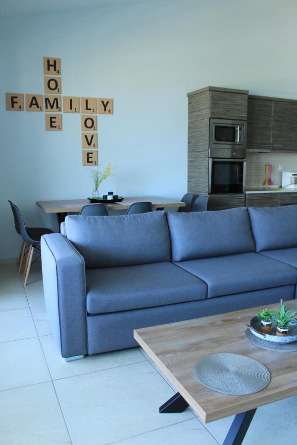 Lakis Luxury Apartment เกราโมตี ภายนอก รูปภาพ