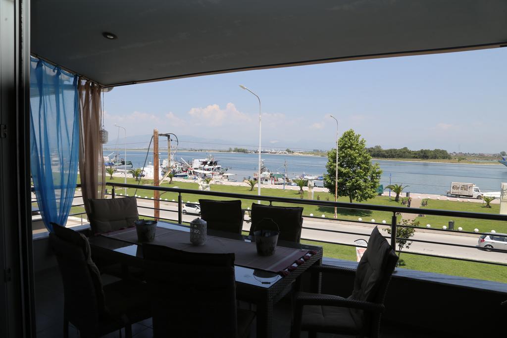Lakis Luxury Apartment เกราโมตี ภายนอก รูปภาพ